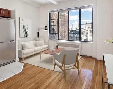 West 71 Street - Photo Thumbnail 0