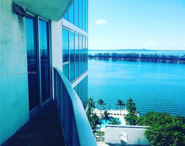 2101 Brickell Ave - Photo Thumbnail 24