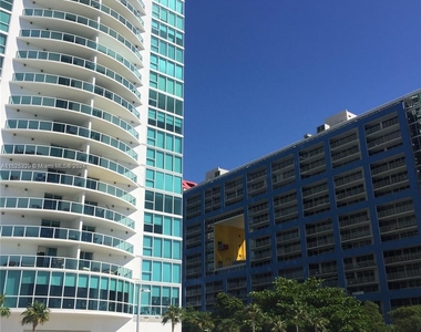 2101 Brickell Ave - Photo Thumbnail 17