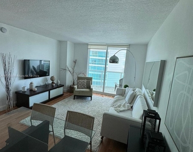 2101 Brickell Ave - Photo Thumbnail 32