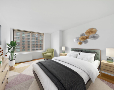 260 West 54th Street - Photo Thumbnail 1