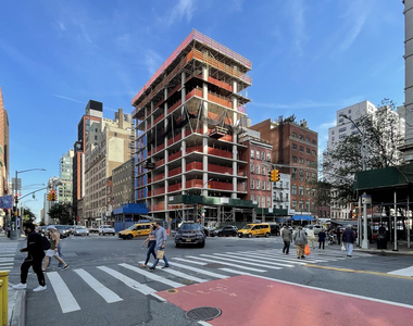 East 23rd Street - Photo Thumbnail 2