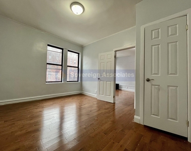 518 West 204th Street - Photo Thumbnail 3