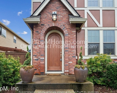 13614 Sw Capulet Lane - Photo Thumbnail 3