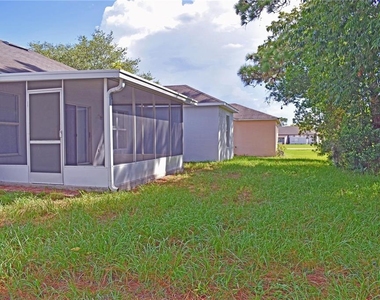 2443 Ambassador Avenue - Photo Thumbnail 3