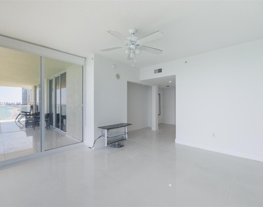 16699 Collins Ave - Photo Thumbnail 22