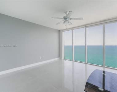 16699 Collins Ave - Photo Thumbnail 7