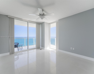 16699 Collins Ave - Photo Thumbnail 19