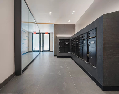 375 Lefferts Avenue - Photo Thumbnail 14