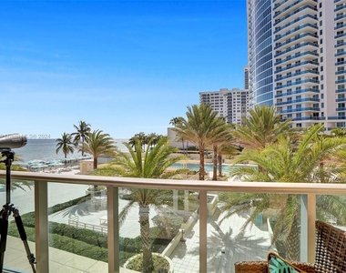 2501 S Ocean Dr - Photo Thumbnail 0