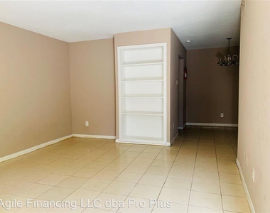 5625 Antoine Dr #607 - Photo Thumbnail 15