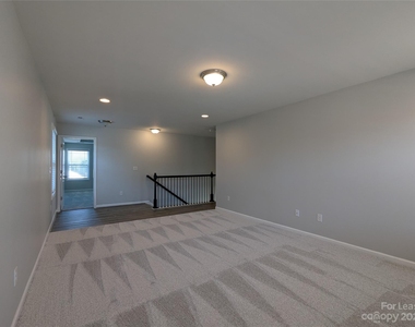 1530 Cambria Court - Photo Thumbnail 25