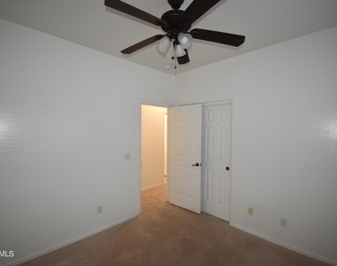 11633 W Jackson Street - Photo Thumbnail 40