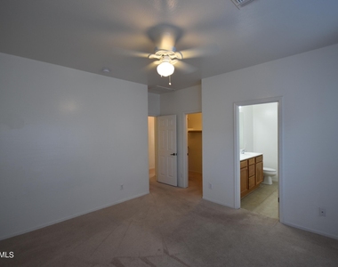 11633 W Jackson Street - Photo Thumbnail 27