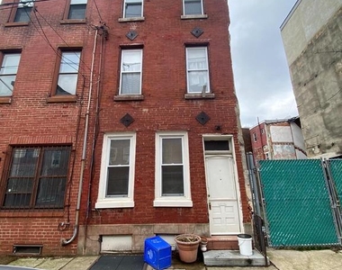 234 Brown St - Photo Thumbnail 0