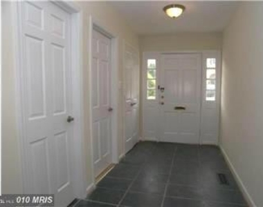 6650 Midhill Place - Photo Thumbnail 2