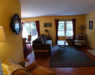 2950 Valera Court - Photo Thumbnail 7