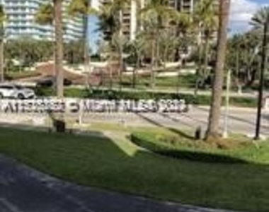 9920 Collins Ave - Photo Thumbnail 16