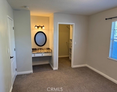 2360 Lomeli Lane - Photo Thumbnail 9