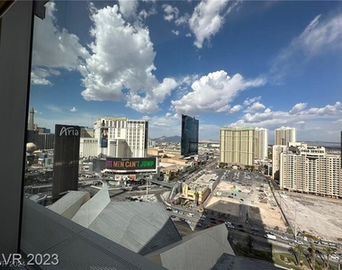 3722 Las Vegas Boulevard - Photo Thumbnail 18