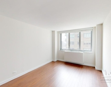 East 34th Street - Photo Thumbnail 2