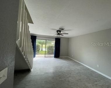 16509 Lake Brigadoon Circle - Photo Thumbnail 7