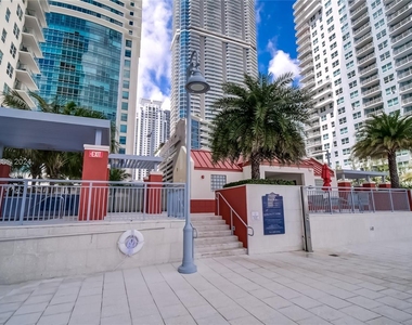 1155 Brickell Bay Dr - Photo Thumbnail 47