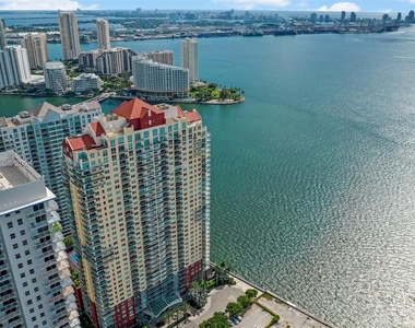 1155 Brickell Bay Dr - Photo Thumbnail 2