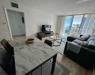 1155 Brickell Bay Dr - Photo Thumbnail 30