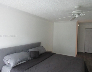 1101 River Reach Dr - Photo Thumbnail 19