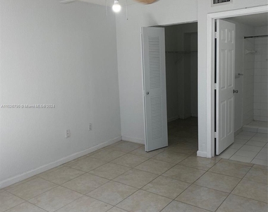 15400 Sw 284th St - Photo Thumbnail 10