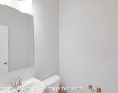 314 S. Baraya Way - Photo Thumbnail 5