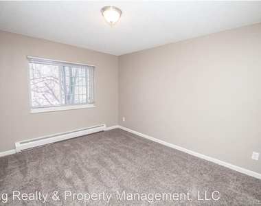 5770 E Warren Ave Apt 207 - Photo Thumbnail 7