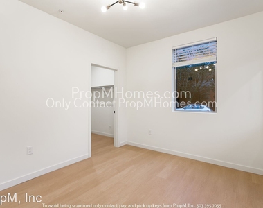 7530 N Richmond Avenue - Photo Thumbnail 4