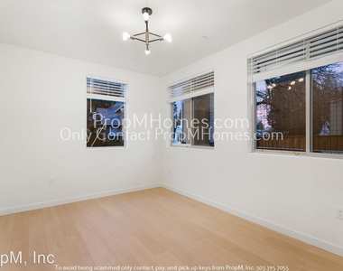 7530 N Richmond Avenue - Photo Thumbnail 6