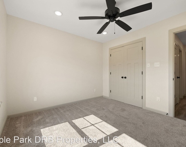 6401 Riley Park Drive - Photo Thumbnail 36