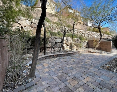 11302 Corsica Mist Avenue - Photo Thumbnail 44