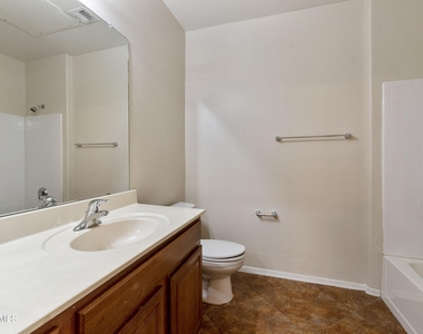 14575 W Mountain View Boulevard - Photo Thumbnail 24