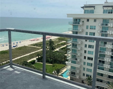 9511 Collins Ave - Photo Thumbnail 4