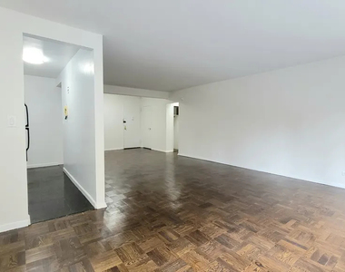 20 Beekman Place, 2C - Photo Thumbnail 6