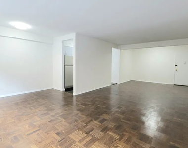 20 Beekman Place, 2C - Photo Thumbnail 7