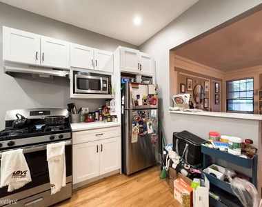 441 W. Melrose, Unit A-4 - Photo Thumbnail 3