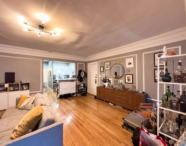 441 W. Melrose, Unit A-4 - Photo Thumbnail 11