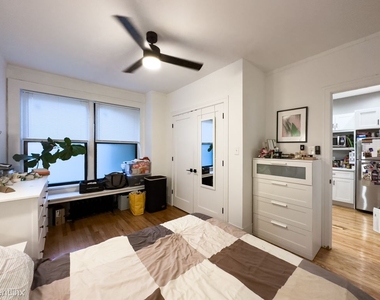 441 W. Melrose, Unit A-4 - Photo Thumbnail 8