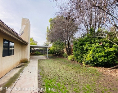 1674 E. Brandon Ln, - Photo Thumbnail 8