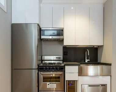 East 23rd Street - Photo Thumbnail 1