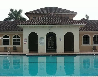 4913 Sw 141st Ave - Photo Thumbnail 11