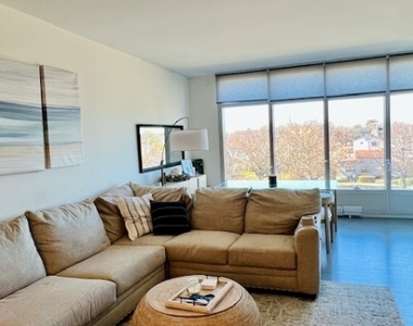 30 Melrose Ter Unit 221 - Photo Thumbnail 7