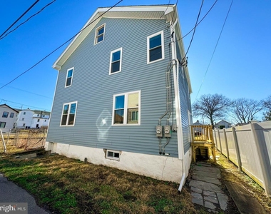 305 Willow Street - Photo Thumbnail 26