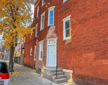 2143 Druid Hill Ave - Photo Thumbnail 13